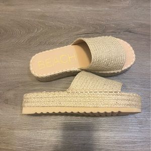 Beach by matisse sandals womens sz 9 tan